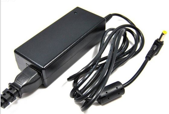 alimentatore in CC di CA di 12V 60W nel tipo dell'adattatore