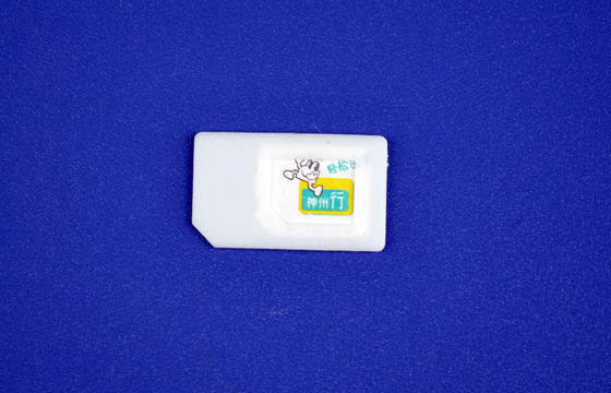 Kartu SIM mikro plastik dari IPhone 4 ke Adaptor Nano SIM