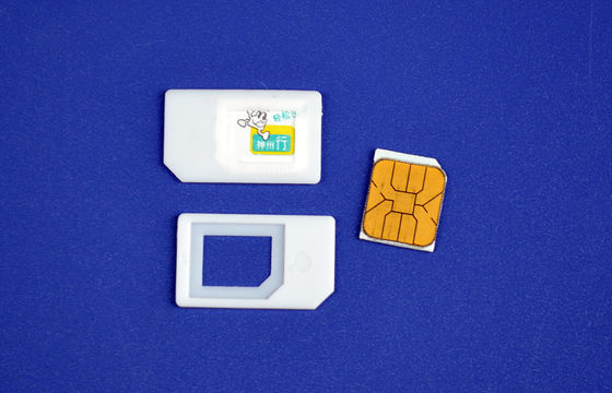 Adaptor พลาสติก ABS สีดำไมโครซิมการ์ดโทรศัพท์มือถือปกติ