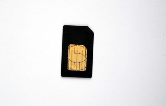 Sim nano di plastica nero all'adattatore nano della carta SIM del micro adattatore di Sim
