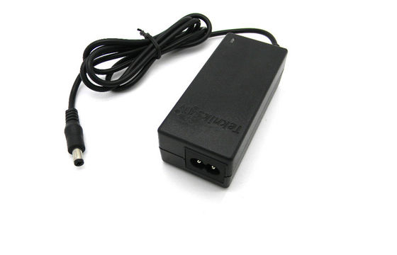 curto-circuito da fonte de alimentação de DC Do Desktop de 18Volt 45W para a tomada da UE da luz do diodo emissor de luz