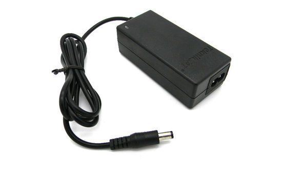 curto-circuito da fonte de alimentação de DC Do Desktop de 18Volt 45W para a tomada da UE da luz do diodo emissor de luz