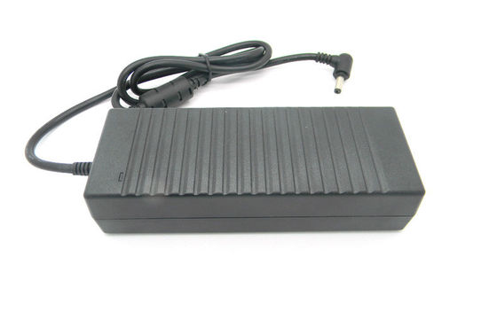 Automatyczny Pulpit Zasilacz 24V 6A Dla wyświetlaczem LED