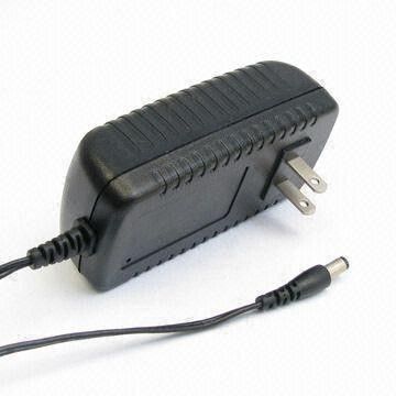 12 วัตต์ Switching Adapter, Built-in EMI ตัวกรองสูง Effiiency วงจร Ktec เดินทางกระแสไฟฟ้าอะแดปเตอร์