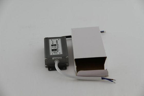 50Hz 切換え力一定した現在の屋外 LED の運転者 600mA 20W の単一の出力