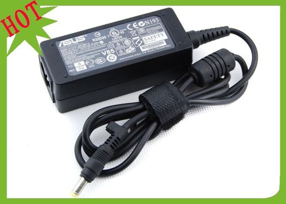 ยูนิเวอร์แซ AC Power Adapter 19V แบบพกพาชนิดตั้งโต๊ะ 3.42A อะแดปเตอร์