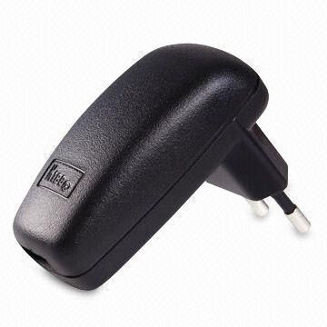 240V AC への USB のソケット EN60065 および 100 が付いている 5W AC/DC AC DC の切換えの電源のアダプターは範囲を入れました