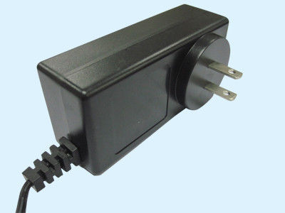 Universalwand-Berg-Stromadapter 12V 3A 36W, hoher Stecker Polen US der Zuverlässigkeits-2