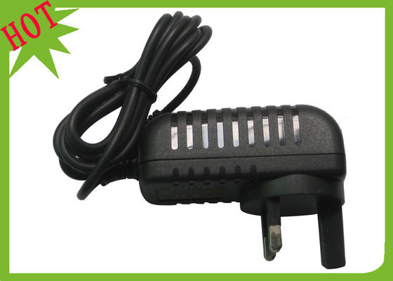 PIN do Reino Unido 3 do adaptador do poder da montagem da parede da exposição do LCD e 12 V 800 miliampères