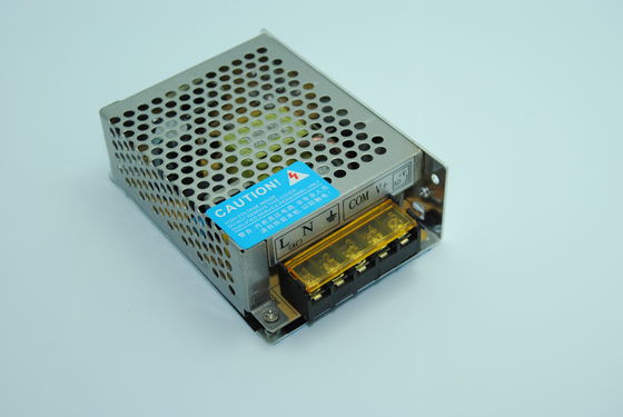 электропитания CCTV DC 5A 60W 12V всеобщие для камеры CCTV
