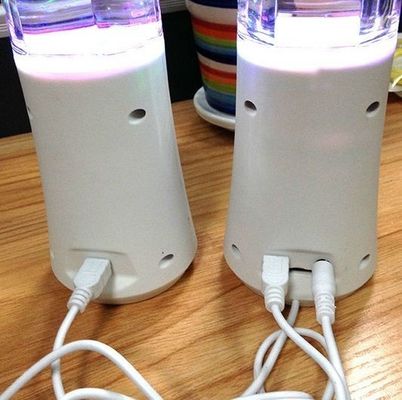 zylinderförmiger drahtloser Sprecher wasserdichter Tischplattenwasser-Tanz-Sprecher USB-Energie
