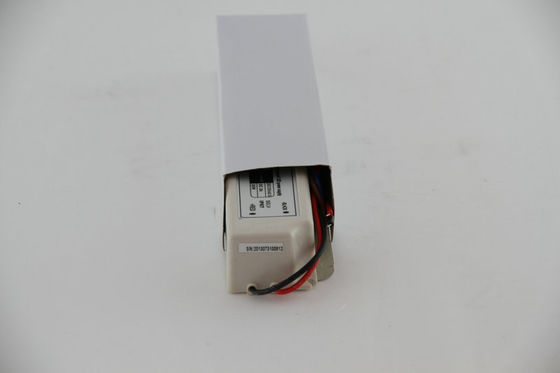 CCTV 사진기를 위한 전 범위 300 VAC 3A 36W 일정한 전압 방수 LED 운전사