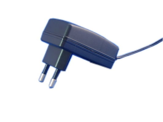 Schließen Sie wallmount AC/DC E-Sterne Stromversorgungs-Adapter-Chinas (15V 1.2A Spezifikt.) Energien an