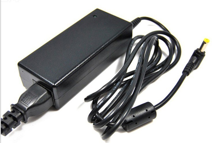 alimentatore in CC di CA di 12V 60W nel tipo dell'adattatore
