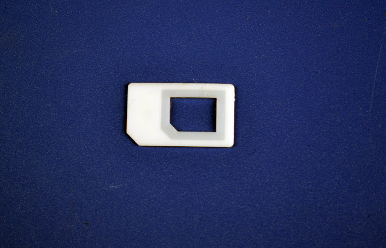 正常な電話のための小型 SIM のアダプターへの良質のプラスチック マイクロ
