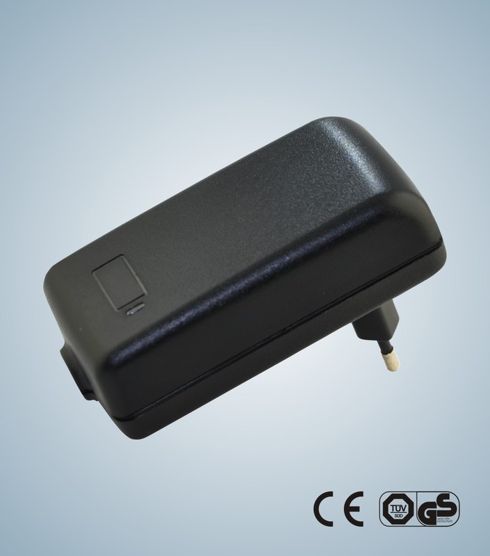 12VDC 2.5A の CB、セリウム、モバイル機器に使用する GS の安全承認が付いている 30W KSAP0301200250HE の切換え力のアダプター
