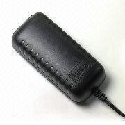 EMI 性能をノート パソコンで高効率 AC DC スイッチング電源アダプターの電源
