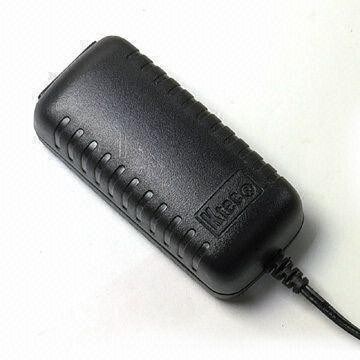 ktec Wechselstrom-DC-Stromversorgung Adapter mit Ausgangsspannung von 3 zu 24V und Strom von 0 zu 2A