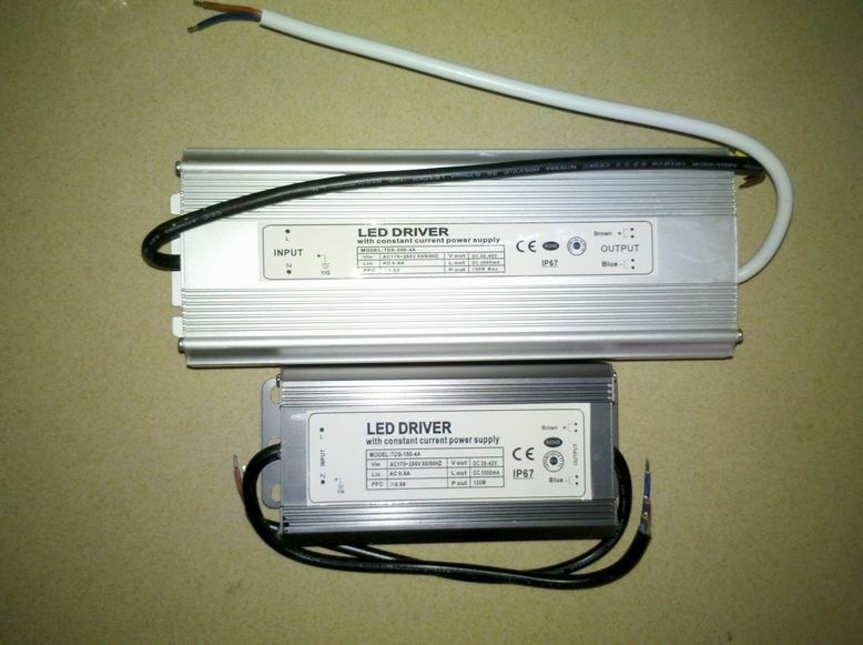 Anti - molhe 150mV motorista constante para a luz da baía do diodo emissor de luz, motorista do diodo emissor de luz da corrente de 30 watts do diodo emissor de luz de PFC
