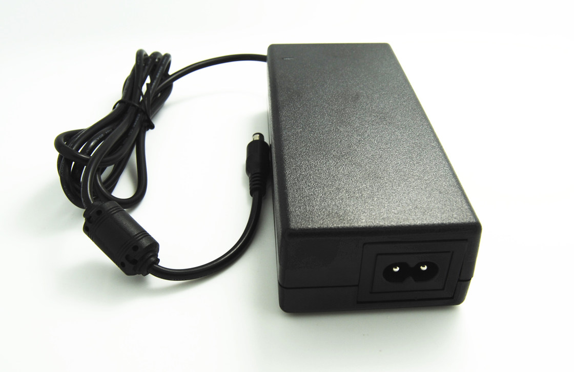 Adaptador internacional del ordenador portátil de la CA de los pernos C8 2, CA del analizador/de la impresora/del monitor a los adaptadores de DC