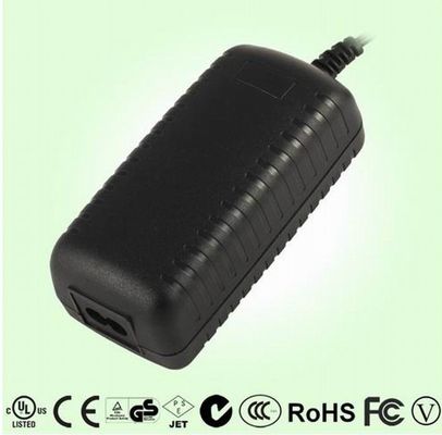 Universalstromadapter des laptop-15W, 6P/NP mit optionalem LED-Indikator